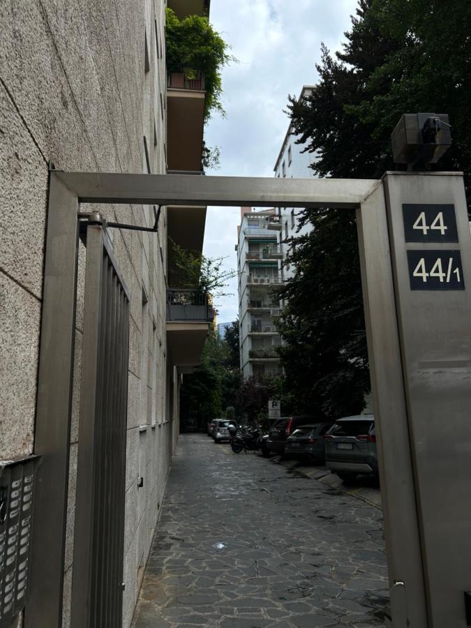 Moscova Luxury Bruno Apartment Milano Esterno foto
